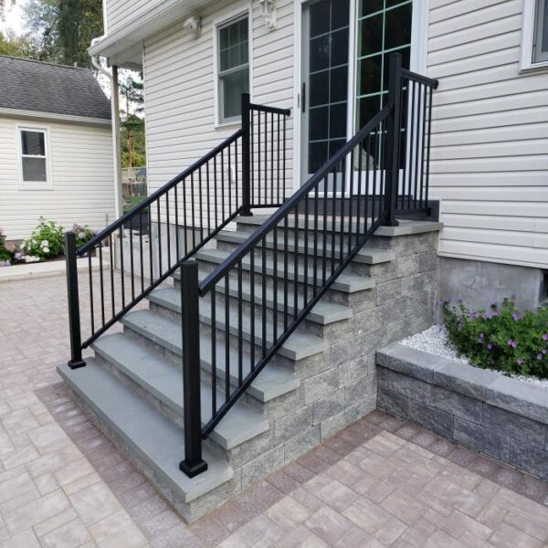 Dalton Aluminum Railing | Durables | Dalton - Durables®